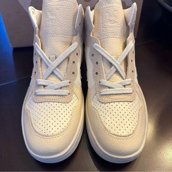 NIB Veja V-15 Leather Sneakers Sz 7 EU 38 Cashew Pierre Multicolor Hightops - Picture 5 of 13